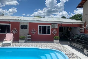 REF 1017 - Casa com Piscina no Bom retiro